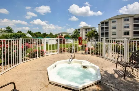 Exterior - 7 Hunters Cv #7, Branson, MO 65616 photo 8 of 8