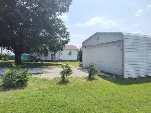 Exterior - 7 Bona Loop, Aldrich, MO 65601 photo 4 of 7