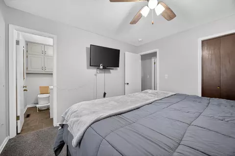 Bedroom - 1347 S Arcadia Ave, Springfield, MO 65804 photo 3 of 4