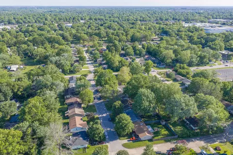 View/Area - 1347 S Arcadia Ave, Springfield, MO 65804 photo 3 of 3