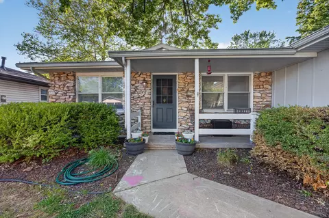 Exterior - 1347 S Arcadia Ave, Springfield, MO 65804 photo 3 of 8