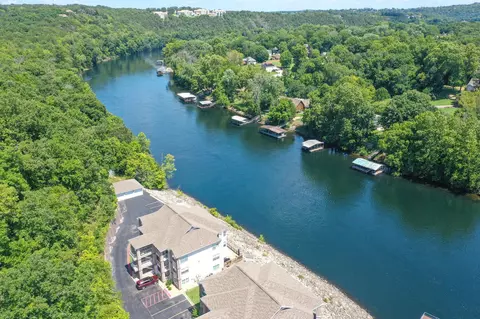 View/Area - 80 Anglers Pointe #6, Branson, MO 65616 photo 2 of 8