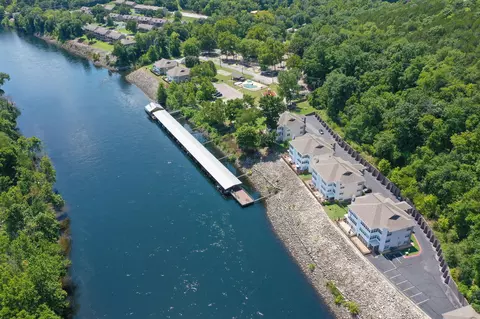 View/Area - 80 Anglers Pointe #6, Branson, MO 65616 photo 6 of 8
