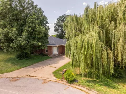 View/Area - 433 S Devonshire St, Nixa, MO 65714 photo 13 of 13