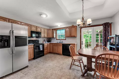 Kitchen - 433 S Devonshire St, Nixa, MO 65714 photo 1 of 3