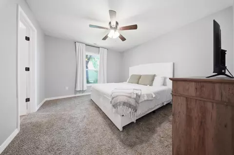 Bedroom - 520 S Pine St, Marshfield, MO 65706 photo 1 of 2