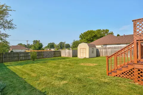 Exterior - 3968 W Beechwood St, Springfield, MO 65807 photo 8 of 12