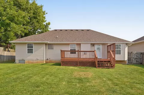 Exterior - 3968 W Beechwood St, Springfield, MO 65807 photo 12 of 12