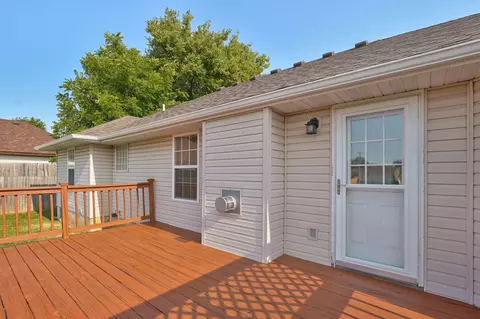 Exterior - 3968 W Beechwood St, Springfield, MO 65807 photo 5 of 12