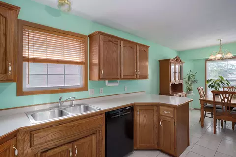 Kitchen - 3968 W Beechwood St, Springfield, MO 65807 photo 3 of 3