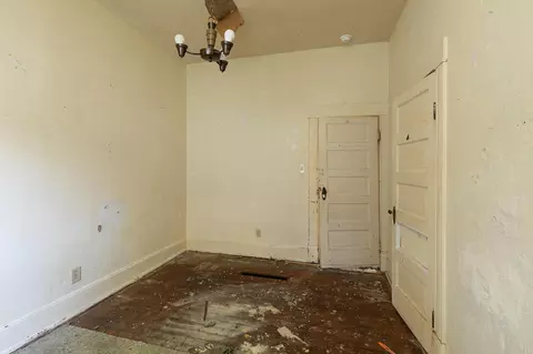 Bedroom - 1717 W Atlantic St, Springfield, MO 65803 photo 6 of 6
