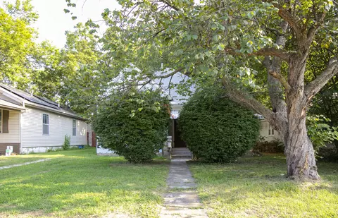 Exterior - 1717 W Atlantic St, Springfield, MO 65803 photo 1 of 7