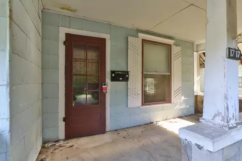 Exterior - 1717 W Atlantic St, Springfield, MO 65803 photo 3 of 7