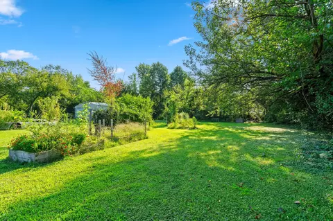 Exterior - 726 N Glenn Ave, Springfield, MO 65803 photo 5 of 6