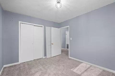 Bedroom - 726 N Glenn Ave, Springfield, MO 65803 photo 4 of 4