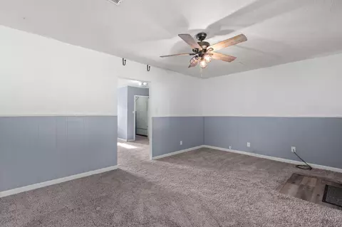 Living - 726 N Glenn Ave, Springfield, MO 65803 photo 3 of 3
