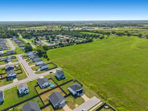 View/Area - 598 S Caroline Ave, Republic, MO 65738 photo 3 of 5