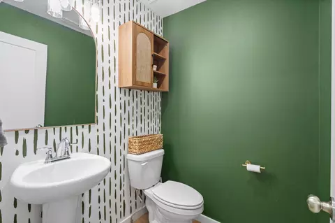 Bath - 598 S Caroline Ave, Republic, MO 65738 photo 1 of 3