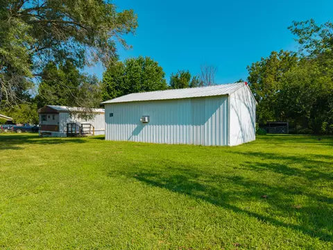Exterior - 1909 E 505th Rd, Halfway, MO 65663 photo 12 of 13
