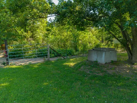 Exterior - 1909 E 505th Rd, Halfway, MO 65663 photo 7 of 13