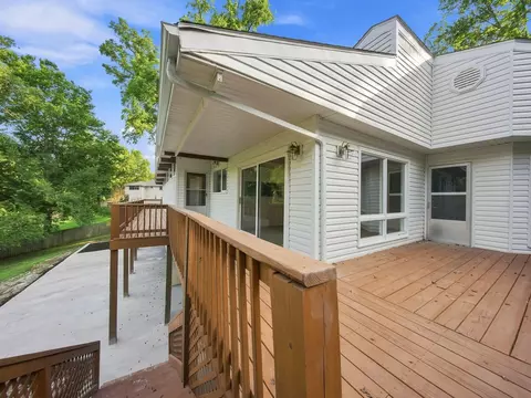 Exterior - 101 W Secluded Ln, Nixa, MO 65714 photo 8 of 10