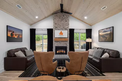 Living - 180 Lookout Flts, Branson, MO 65616 photo 1 of 2