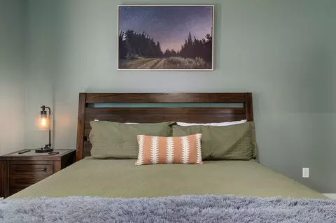 Bedroom - 180 Lookout Flts, Branson, MO 65616 photo 2 of 7