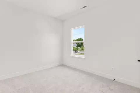 Bedroom - 2071 E Will St, Republic, MO 65738 photo 4 of 8