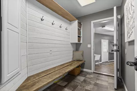 Entry Way - 134 Meadowbrook, Walnut Shade, MO 65771 photo 2 of 4