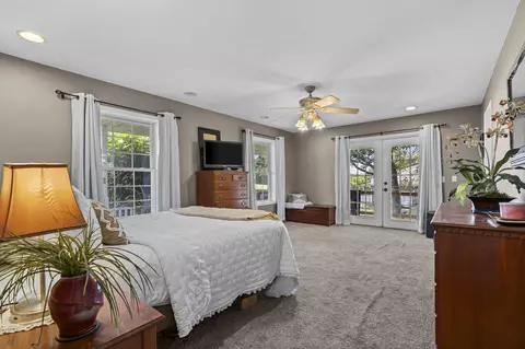Bedroom - 134 Meadowbrook, Walnut Shade, MO 65771 photo 2 of 5