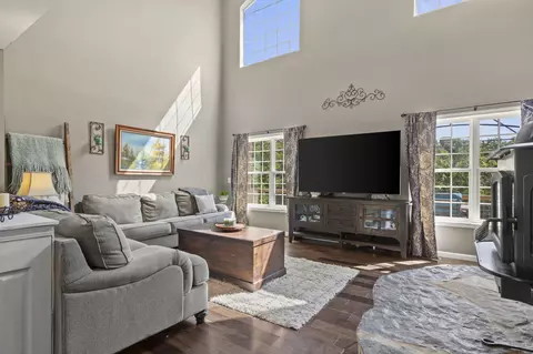 Living - 134 Meadowbrook, Walnut Shade, MO 65771 photo 1 of 3