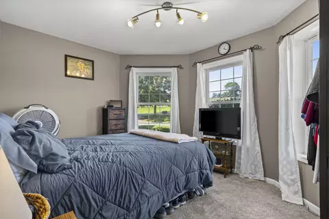 Bedroom - 134 Meadowbrook, Walnut Shade, MO 65771 photo 1 of 5