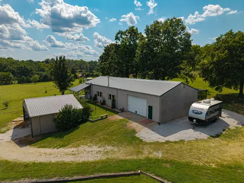 Exterior - 15955 E State Highway 14, Ava, MO 65608 photo 3 of 15