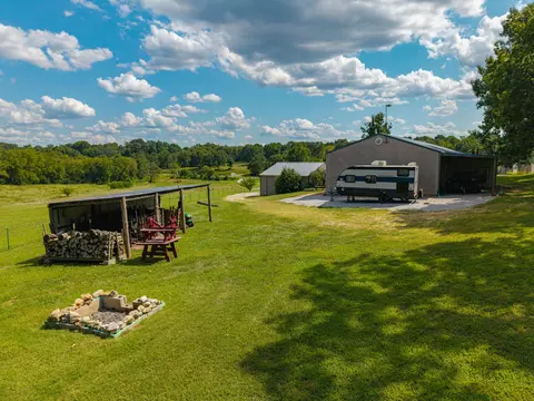 Exterior - 15955 E State Highway 14, Ava, MO 65608 photo 7 of 15
