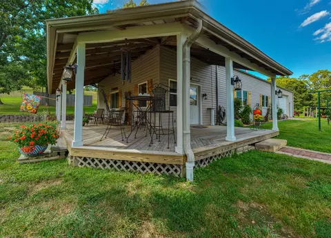 Exterior - 15955 E State Highway 14, Ava, MO 65608 photo 4 of 15