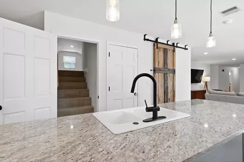 Entry Way - 5055 S Walnut Hill Rd, Springfield, MO 65810 photo 3 of 4