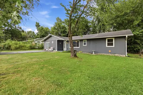 Exterior - 414 Harrison St, Nixa, MO 65714 photo 2 of 5