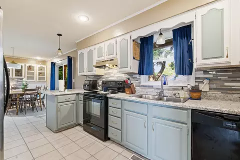 Kitchen - 414 Harrison St, Nixa, MO 65714 photo 1 of 3