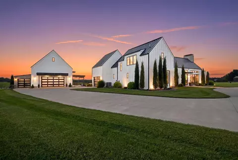 Exterior - 221 E Wisteria Ln, Ozark, MO 65721 photo 19 of 21