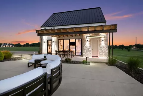 Exterior - 221 E Wisteria Ln, Ozark, MO 65721 photo 15 of 21