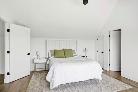 Bedroom - 221 E Wisteria Ln, Ozark, MO 65721 photo 5 of 8