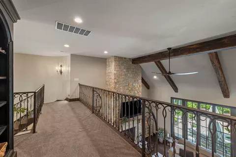 Entry Way - 871 E Kenmare Ct, Nixa, MO 65714 photo 13 of 14
