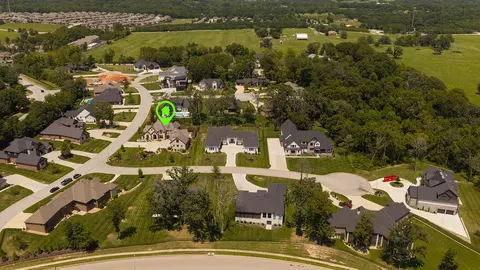 View/Area - 871 E Kenmare Ct, Nixa, MO 65714 photo 4 of 4