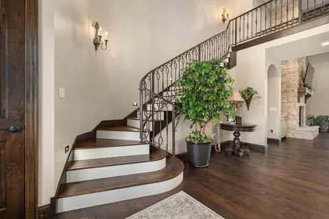 Entry Way - 871 E Kenmare Ct, Nixa, MO 65714 photo 9 of 14