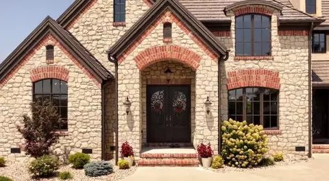 Exterior - 871 E Kenmare Ct, Nixa, MO 65714 photo 13 of 31