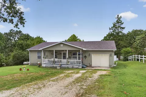 Exterior - 280 Auburn Rd, Branson, MO 65616 photo 2 of 8