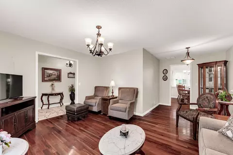 Other - 1512 E Walnut Lawn St, Springfield, MO 65804 photo 3 of 9