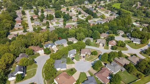 View/Area - 5125 S Chatsworth Ave, Springfield, MO 65810 photo 3 of 5
