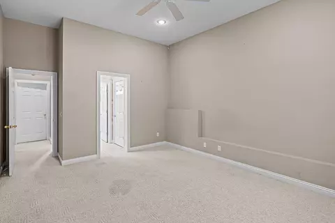 Bedroom - 5125 S Chatsworth Ave, Springfield, MO 65810 photo 5 of 6