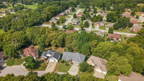 View/Area - 5125 S Chatsworth Ave, Springfield, MO 65810 photo 2 of 5